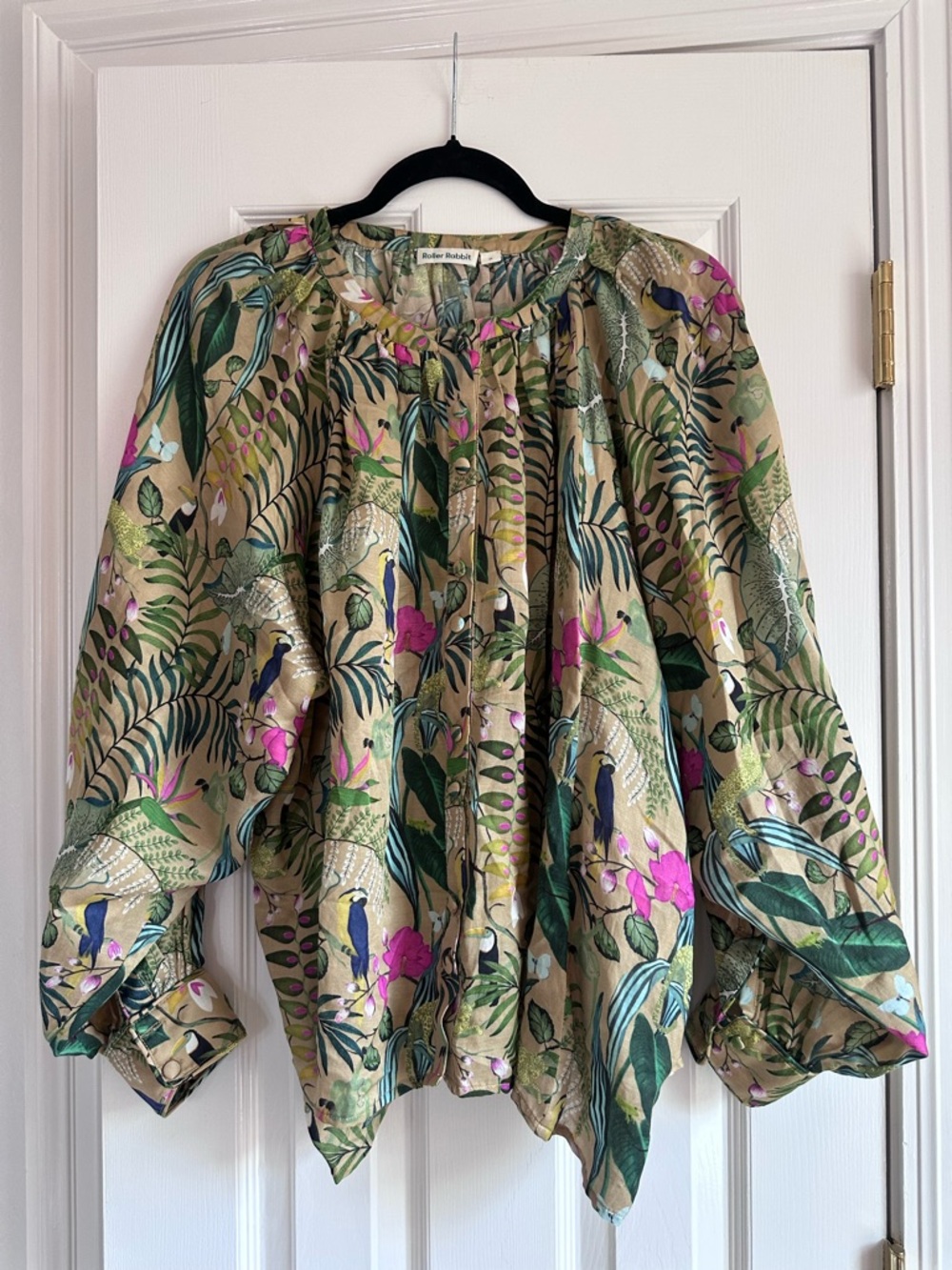 Roller Rabbit Tropical Pattern Button Down Blouse Size Medium-perfect condition - Picture 2 of 7